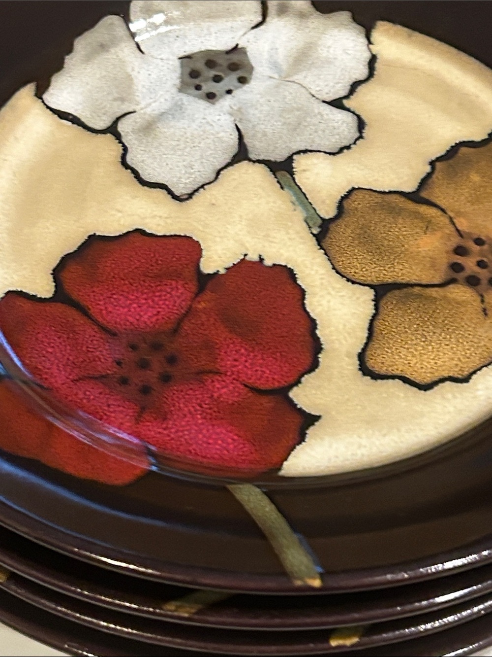 Pfaltzgraff Sarina Set of 4 Floral Ceramic Salad Plates in Red, White, Brown - Picture 13 of 14